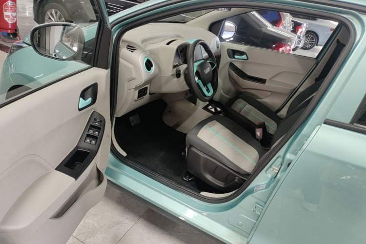Used JMEV Xiao Qilin 2024 201km Comfort Version Driver Seat
