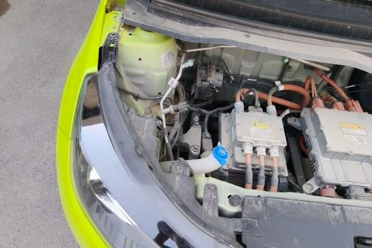 Used JMEV Xiao Qilin 2024 201km Comfort Version Engine Bay Right