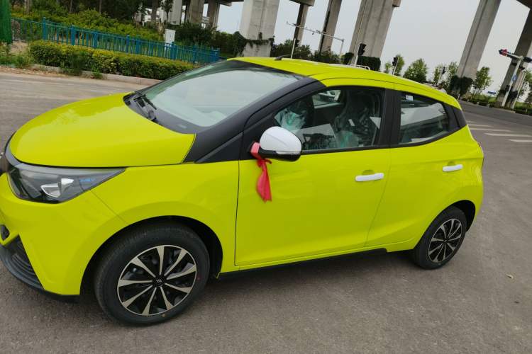 Used JMEV Xiao Qilin 2024 201km Comfort Version Exterior 3
