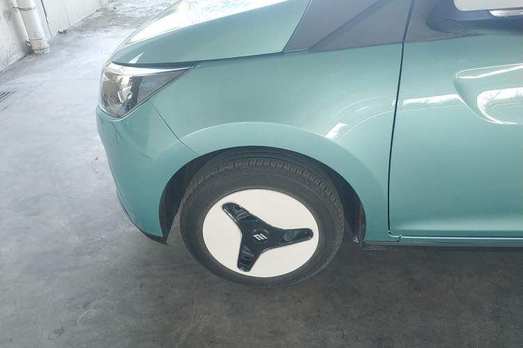 Used JMEV Xiao Qilin 2024 201km Comfort Version Exterior 3