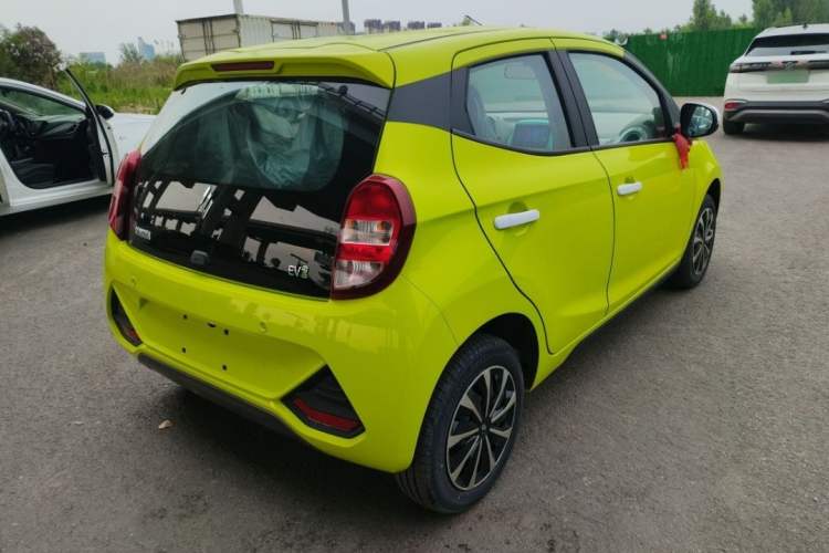 Used JMEV Xiao Qilin 2024 201km Comfort Version Exterior 4