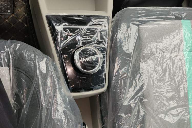 Used JMEV Xiao Qilin 2024 201km Comfort Version Gear Lever