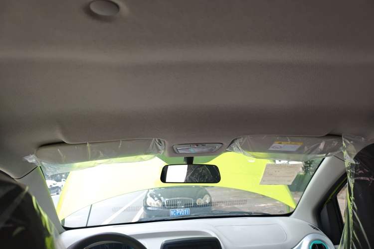 Used JMEV Xiao Qilin 2024 201km Comfort Version Headliner