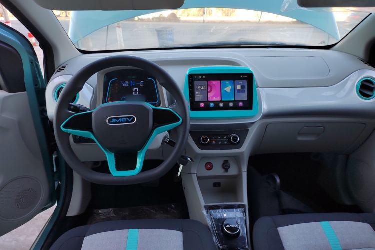 Used JMEV Xiao Qilin 2024 201km Comfort Version Interior 2