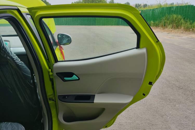 Used JMEV Xiao Qilin 2024 201km Comfort Version Interior 6