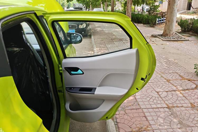 Used JMEV Xiao Qilin 2024 201km Comfort Version Right Rear Door Interior