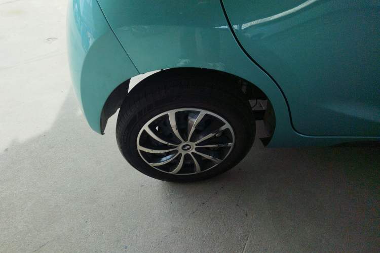 Used JMEV Xiao Qilin 2024 201km Comfort Version Right Rear Wheel Hub
