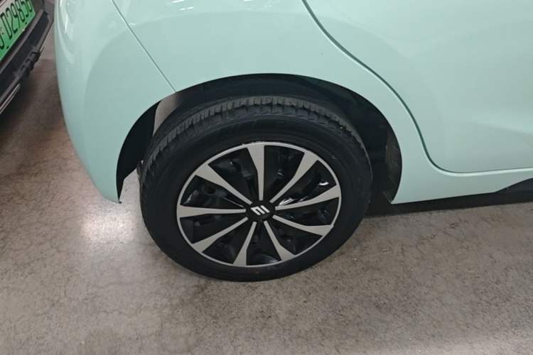 Used JMEV Xiao Qilin 2024 201km Comfort Version Right Rear Wheel Hub
