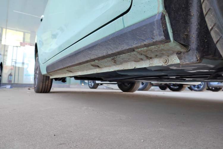 Used JMEV Xiao Qilin 2024 201km Comfort Version Right Side Sill