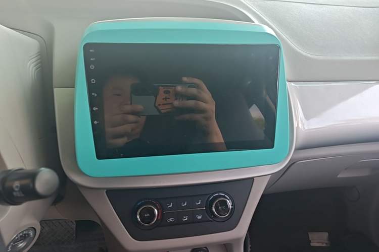 Used JMEV Xiao Qilin 2024 201km Comfort Version Audio And AC Panel