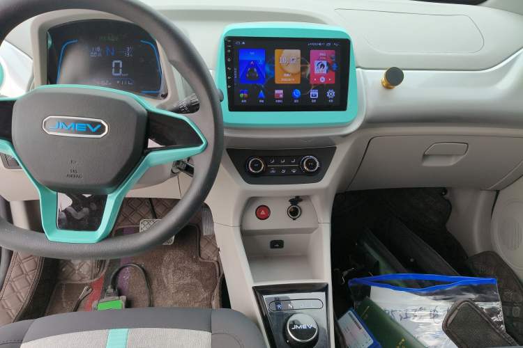 Used JMEV Xiao Qilin 2024 201km Comfort Version Audio And AC Panel