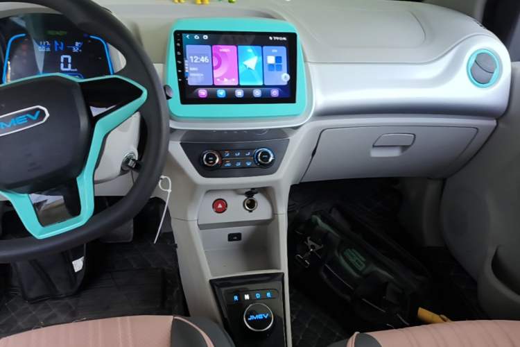 Used JMEV Xiao Qilin 2024 201km Comfort Version Audio And AC Panel