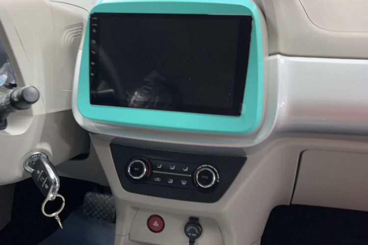 Used JMEV Xiao Qilin 2024 201km Comfort Version Audio And AC Panel