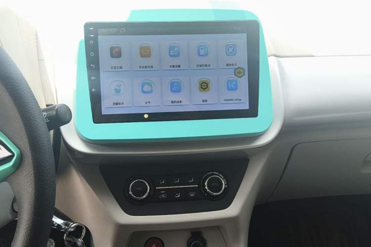 Used JMEV Xiao Qilin 2024 201 km Luxury Version Audio And AC Panel