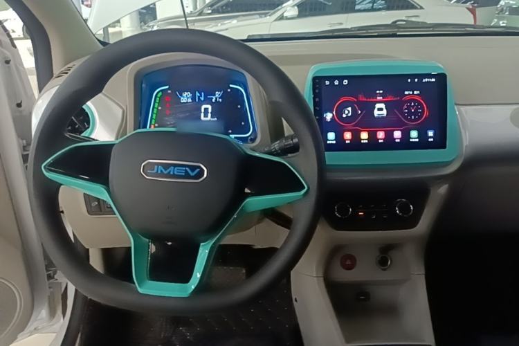 Used JMEV Xiao Qilin 2024 201km Comfort Version Center Console