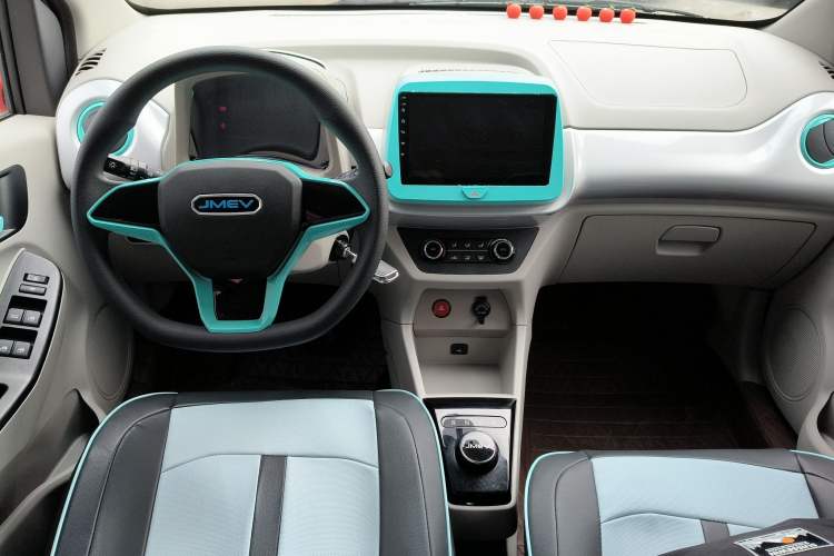 Used JMEV Xiao Qilin 2024 201km Comfort Version Center Console