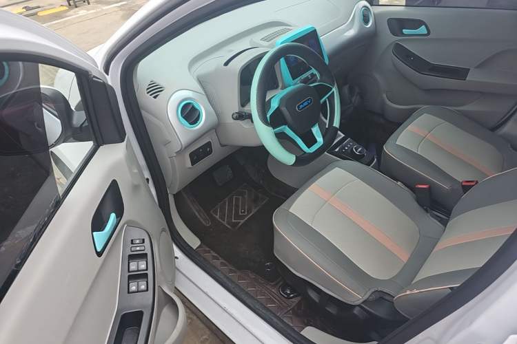 Used JMEV Xiao Qilin 2024 201km Comfort Version Driver Seat