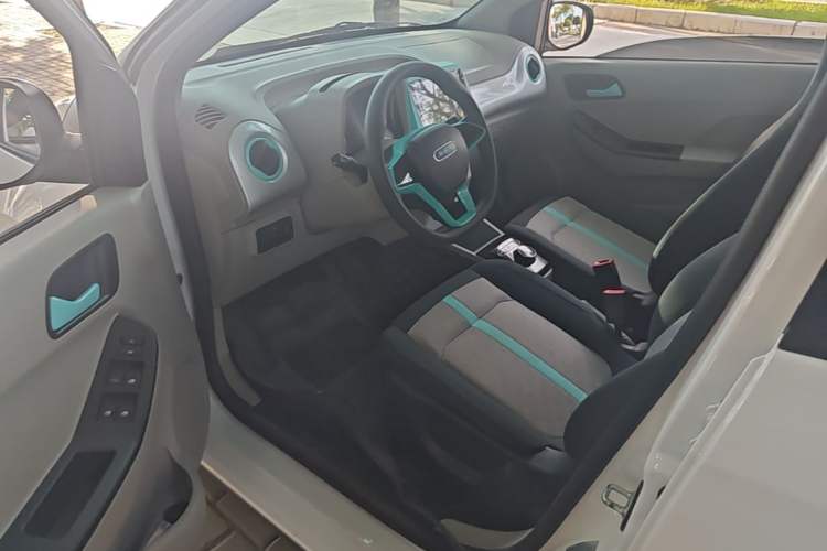 Used JMEV Xiao Qilin 2024 201km Comfort Version Driver Seat