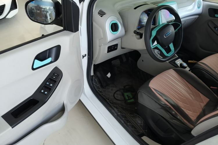 Used JMEV Xiao Qilin 2024 201km Comfort Version Driver Seat