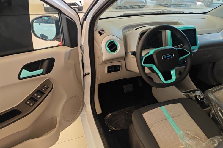 Used JMEV Xiao Qilin 2024 201km Comfort Version Driver Seat