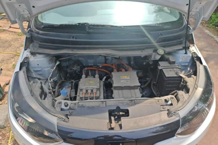 Used JMEV Xiao Qilin 2024 201km Comfort Version Engine Bay