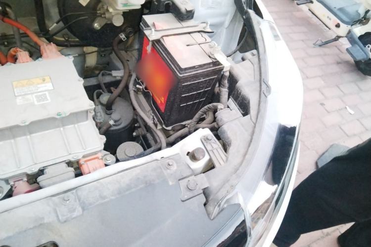 Used JMEV Xiao Qilin 2024 201 km Luxury Version Engine Bay Left
