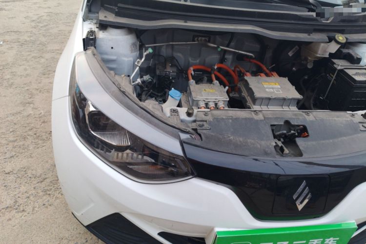 Used JMEV Xiao Qilin 2024 201 km Luxury Version Engine Bay Right