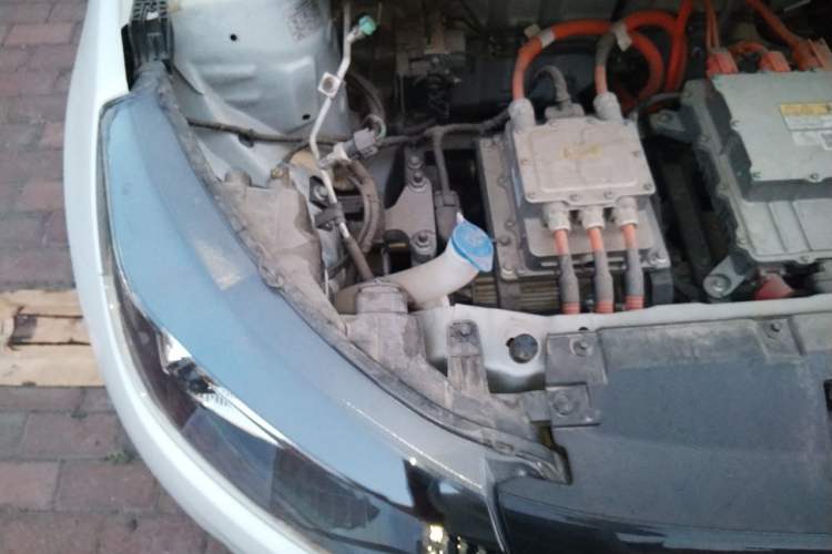 Used JMEV Xiao Qilin 2024 201 km Luxury Version Engine Bay Right