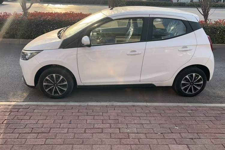 Used JMEV Xiao Qilin 2024 201km Comfort Version Exterior 3