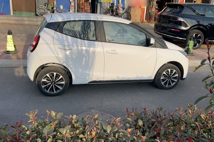 Used JMEV Xiao Qilin 2024 201km Comfort Version Exterior 4