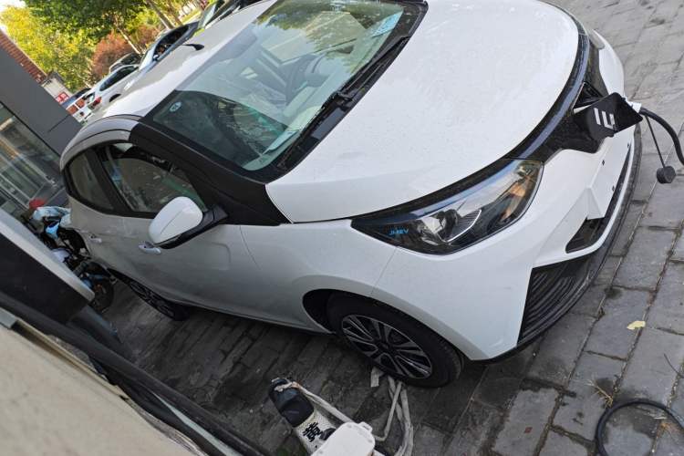 Used JMEV Xiao Qilin 2024 201km Comfort Version Exterior 6