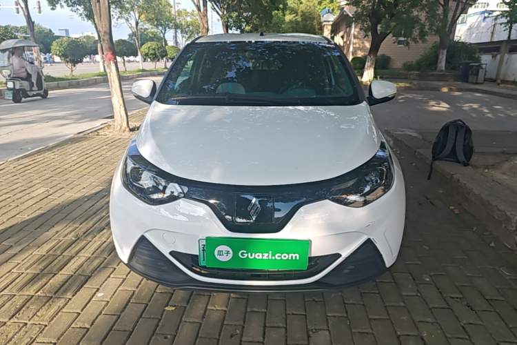 Used JMEV Xiao Qilin 2024 201km Comfort Version Front