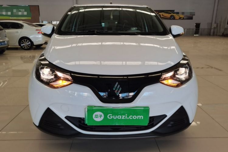 Used JMEV Xiao Qilin 2024 201km Comfort Version Front