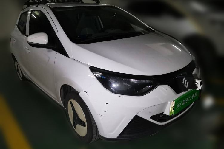 Used JMEV Xiao Qilin 2024 201km Comfort Version Front Right 45 Deg