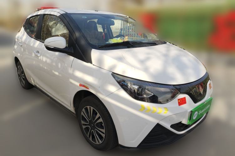 Used JMEV Xiao Qilin 2024 201km Comfort Version Front Right 45 Deg