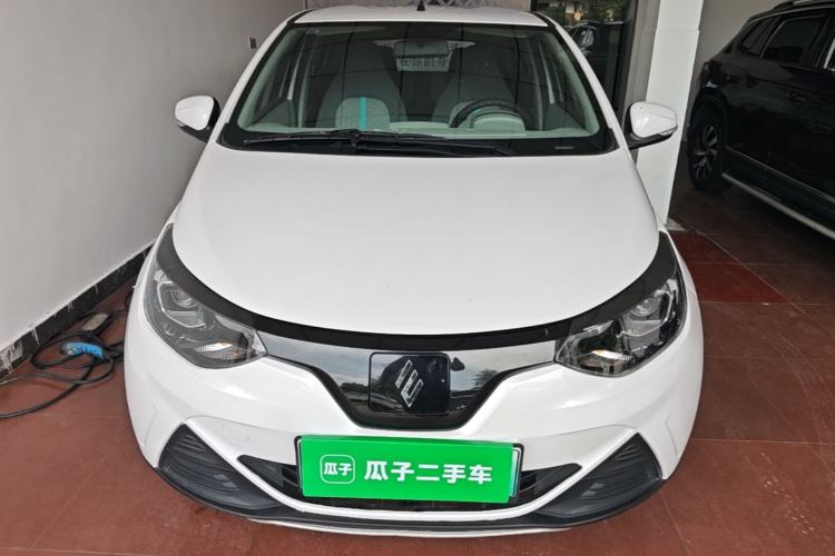 Used JMEV Xiao Qilin 2024 201km Comfort Version Front