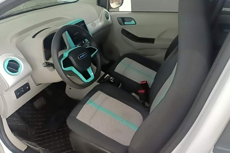 Used JMEV Xiao Qilin 2024 201km Comfort Version Left Front Seat