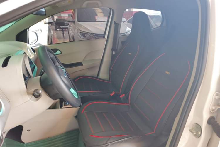 Used JMEV Xiao Qilin 2024 201 km Luxury Version Left Front Seat