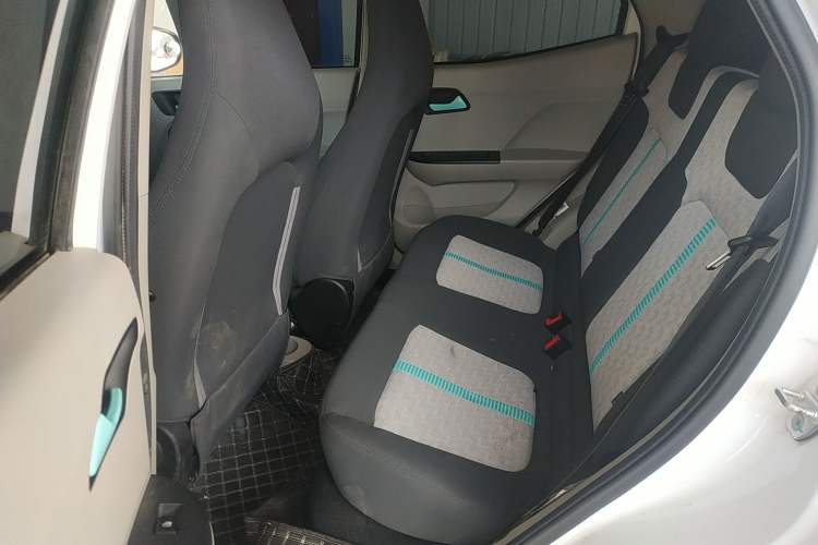 Used JMEV Xiao Qilin 2024 201km Comfort Version Left Rear Seat