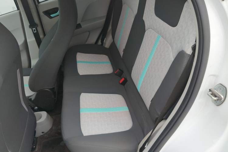 Used JMEV Xiao Qilin 2024 201km Comfort Version Left Rear Seat