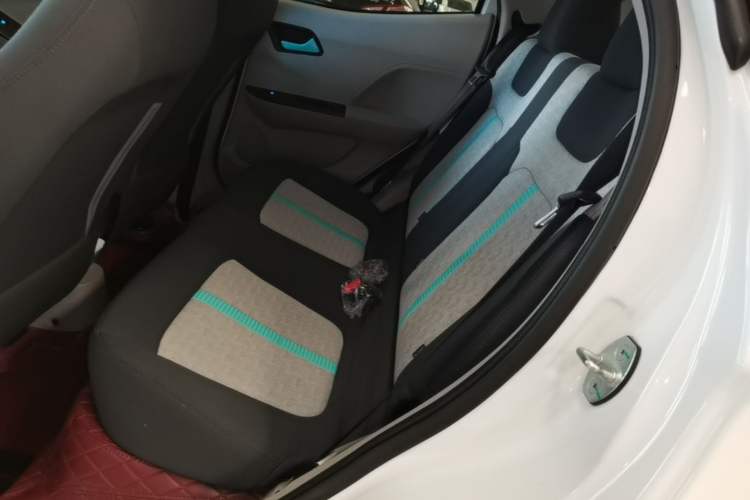 Used JMEV Xiao Qilin 2024 201km Comfort Version Left Rear Seat