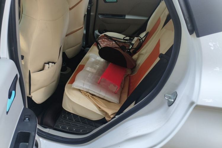 Used JMEV Xiao Qilin 2024 201 km Luxury Version Left Rear Seat