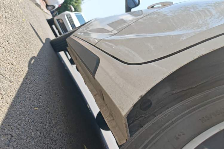 Used JMEV Xiao Qilin 2024 201km Comfort Version Left Side Sill