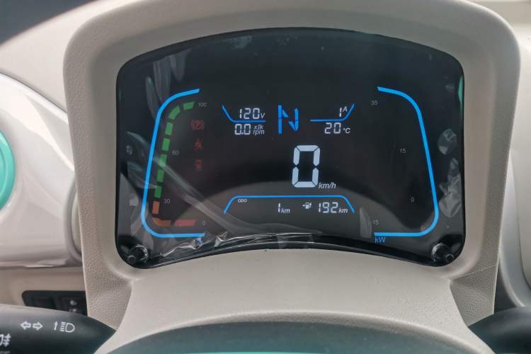 Used JMEV Xiao Qilin 2024 201 km Luxury Version Odometer Close Up