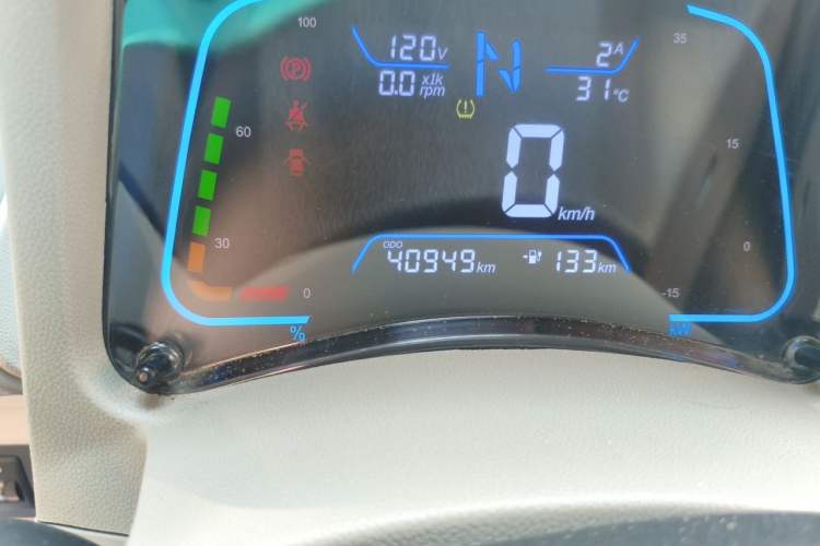 Used JMEV Xiao Qilin 2024 201 km Luxury Version Odometer Close Up