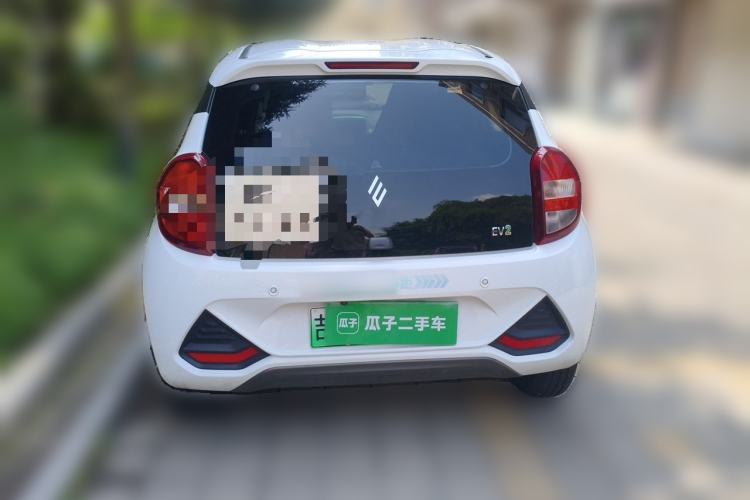 Used JMEV Xiao Qilin 2024 201 km Luxury Version Rear
