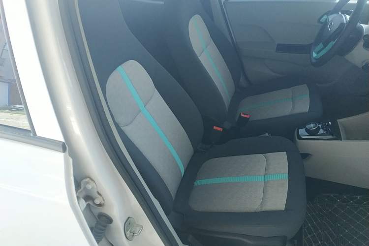 Used JMEV Xiao Qilin 2024 201km Comfort Version Right Front Seat
