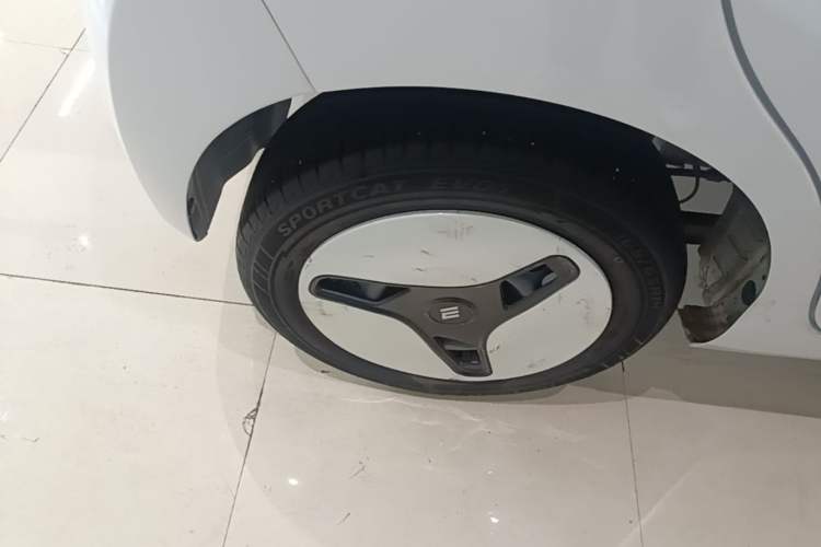 Used JMEV Xiao Qilin 2024 201km Comfort Version Right Rear Wheel Hub