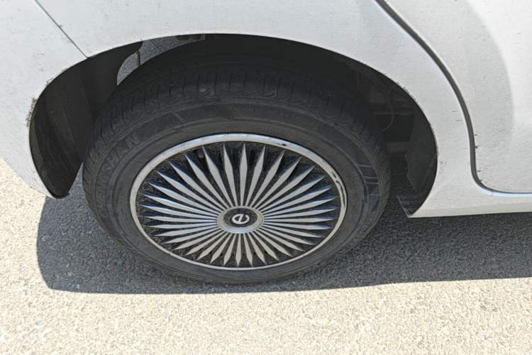Used JMEV Xiao Qilin 2024 201km Comfort Version Right Rear Wheel Hub