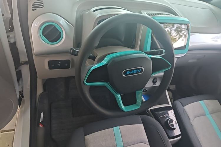 Used JMEV Xiao Qilin 2024 201km Comfort Version Steering Wheel